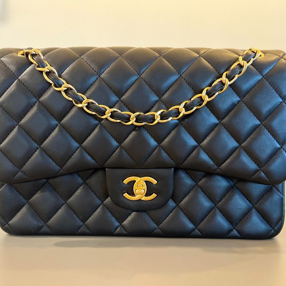 Chanel Timeless Classic Jumbo Double Flap Bag Black Quilted Lambskin